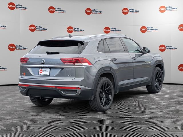 Certified 2023 Volkswagen Atlas Cross Sport SE w/ Panoramic Sunroof Package image 5
