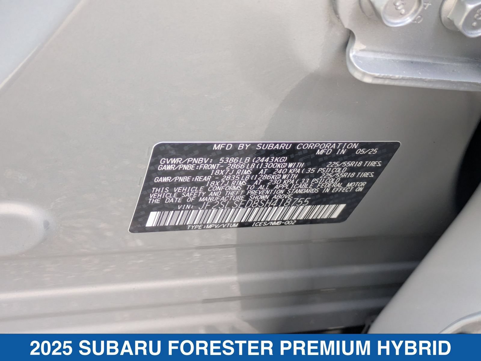 Certified 2025 Subaru Forester Premium AWD/4WD image 39
