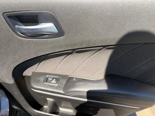 Used 2023 Dodge Charger SXT RWD image 34