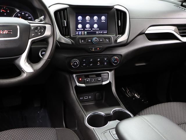 Certified 2024 GMC Terrain SLE image 15