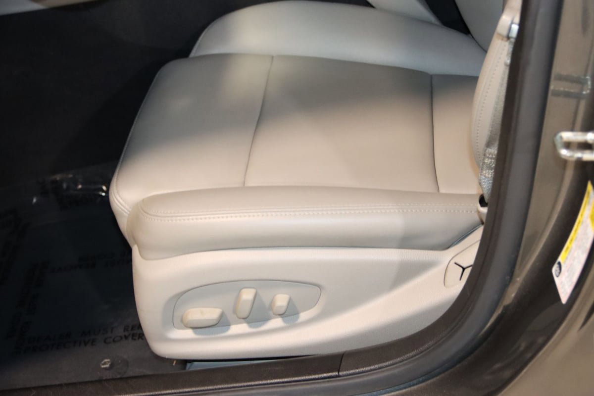Used 2016 Cadillac CTS Sedan RWD image 34