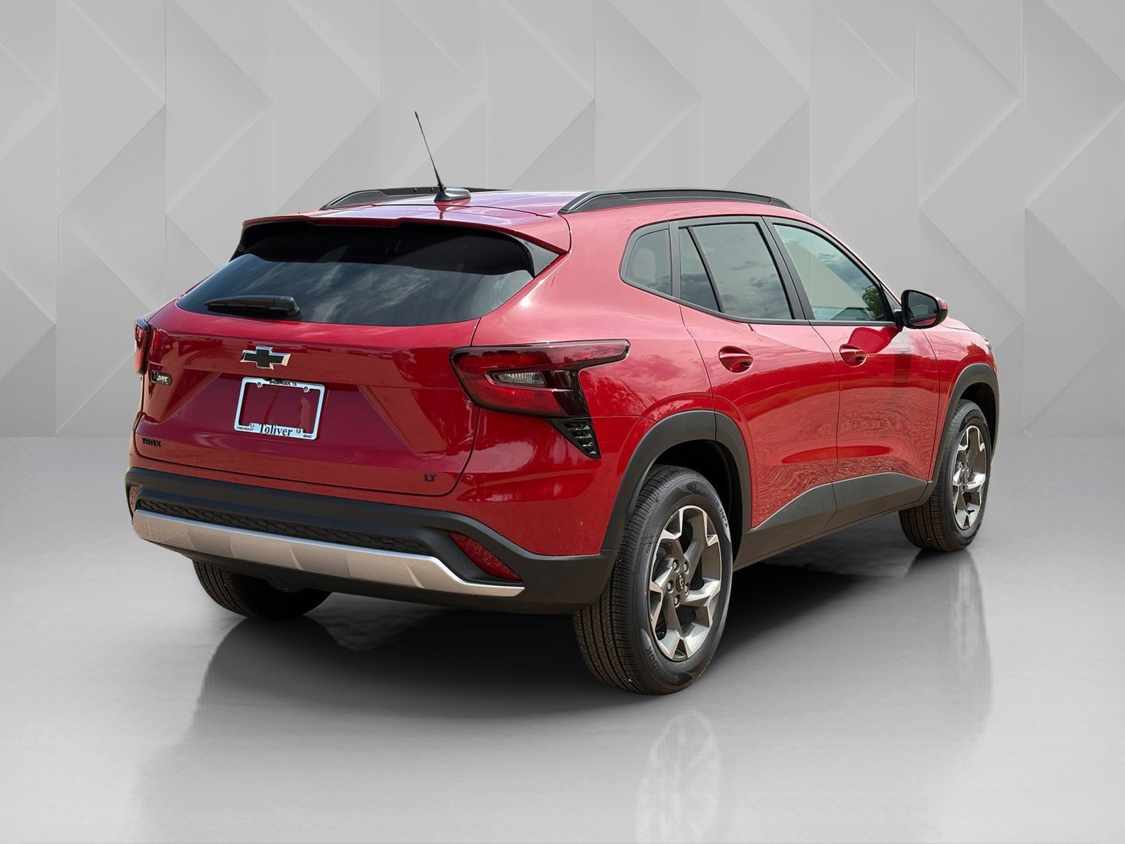 New 2026 Chevrolet Trax LT w/ Driver Confidence Package FWD image 5