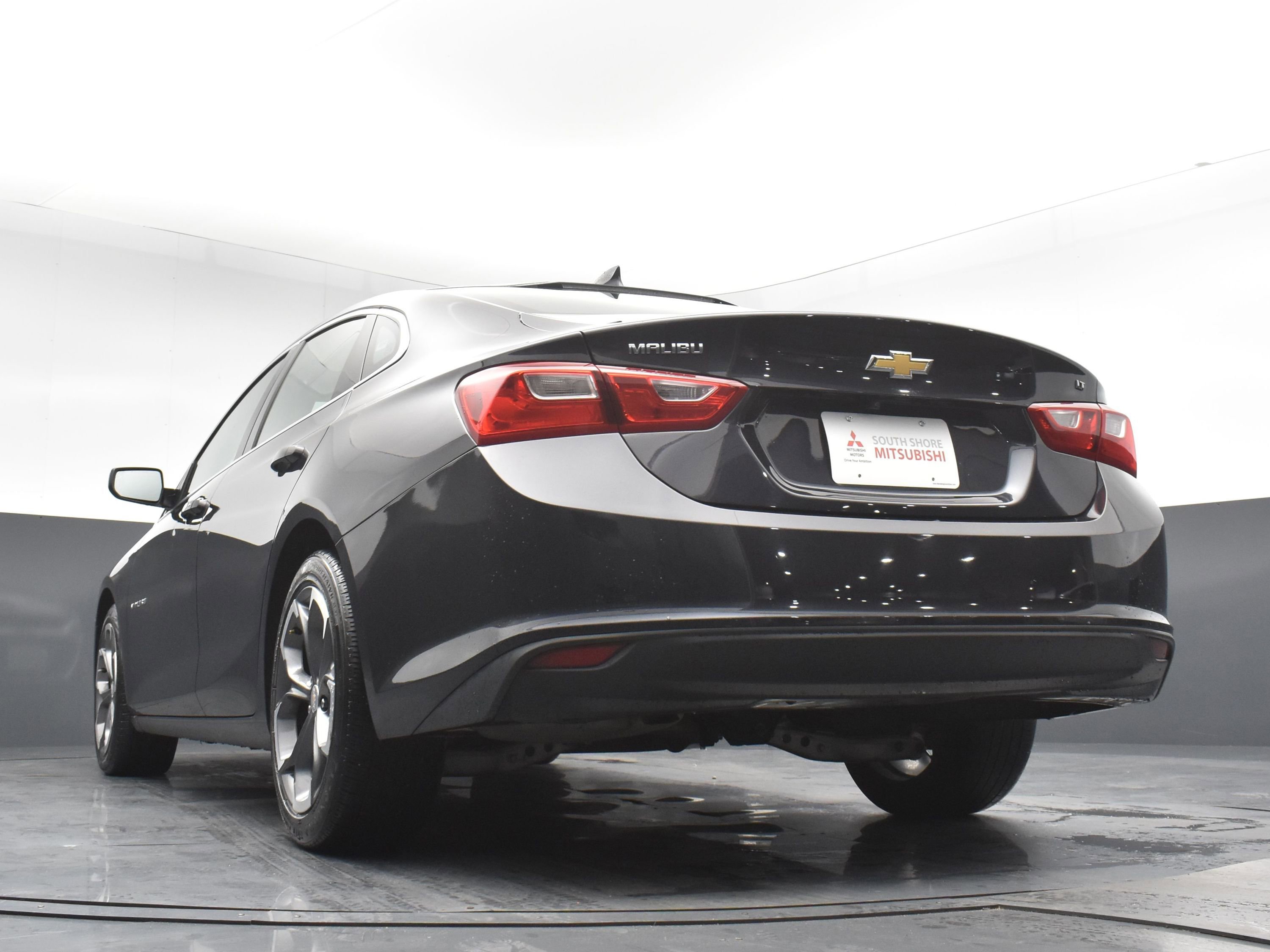 Used 2023 Chevrolet Malibu LT image 23