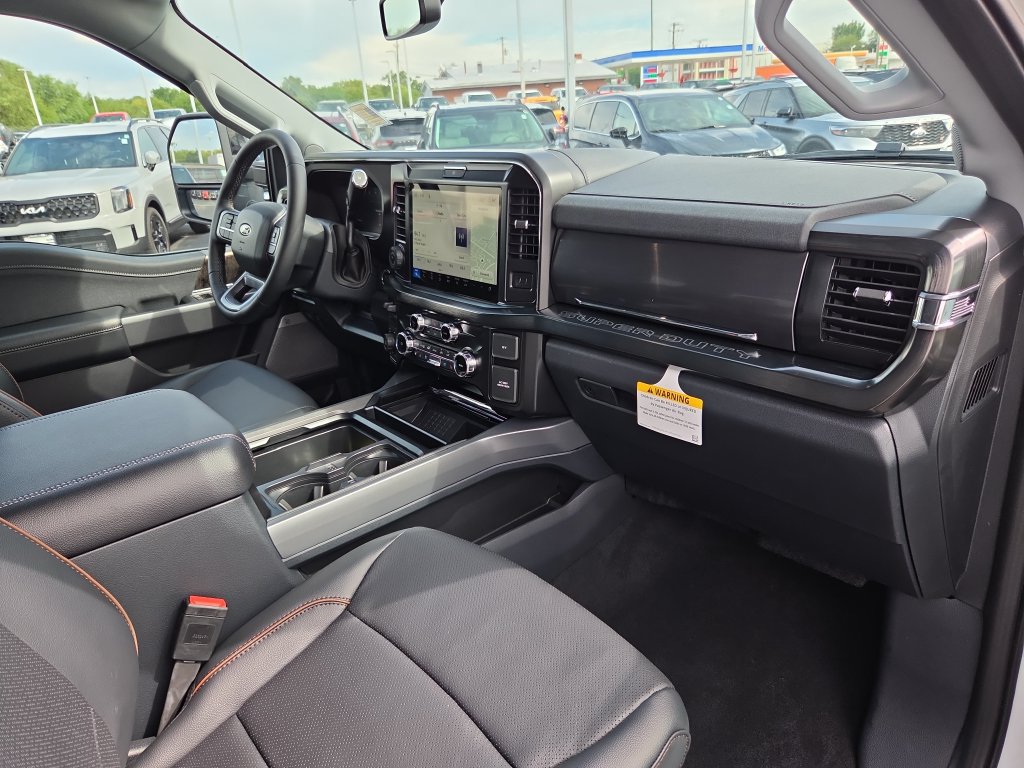 New 2027 Ford F250 Lariat w/ Black Appearance Package AWD/4WD image 24