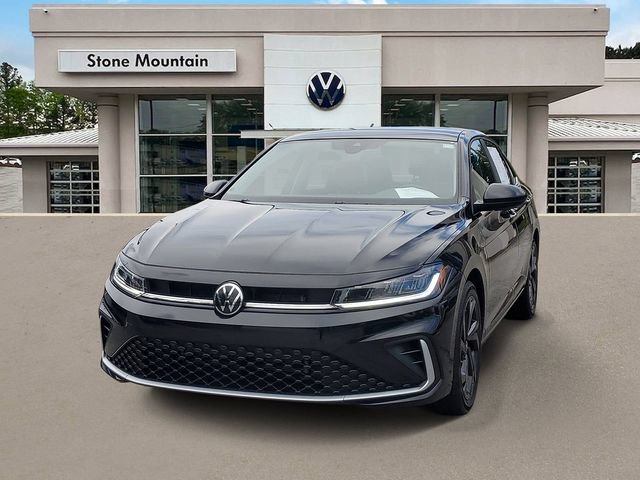 Used 2025 Volkswagen Jetta SE w/ Sunroof Package