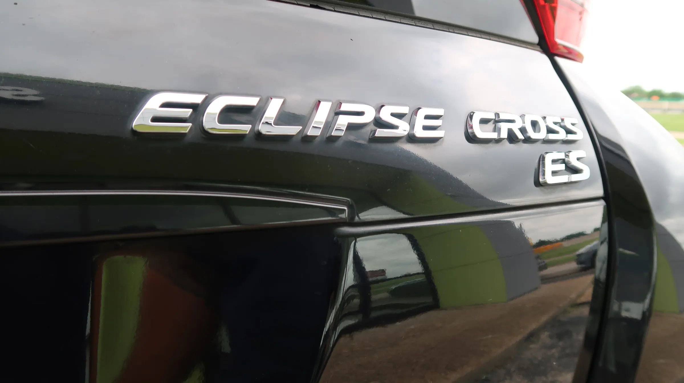 Used 2019 Mitsubishi Eclipse Cross ES image 48