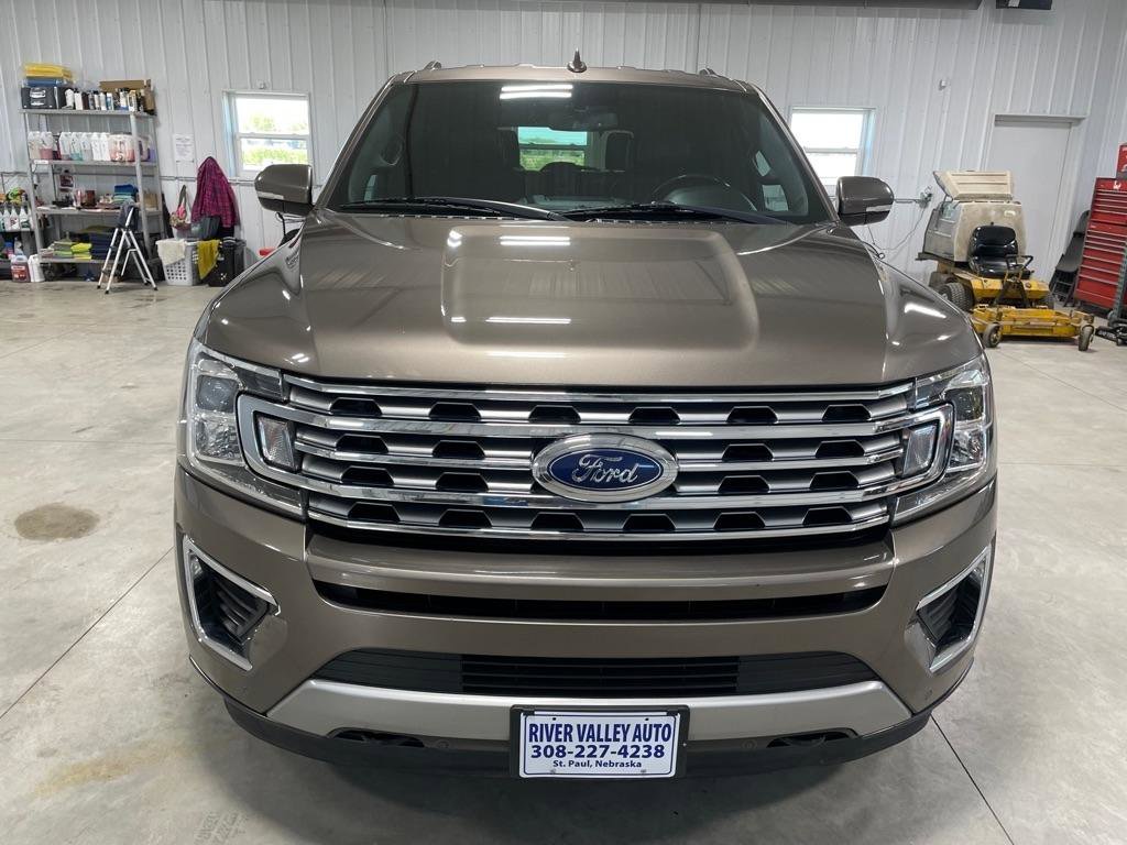 Used 2018 Ford Expedition Limited AWD/4WD image 2