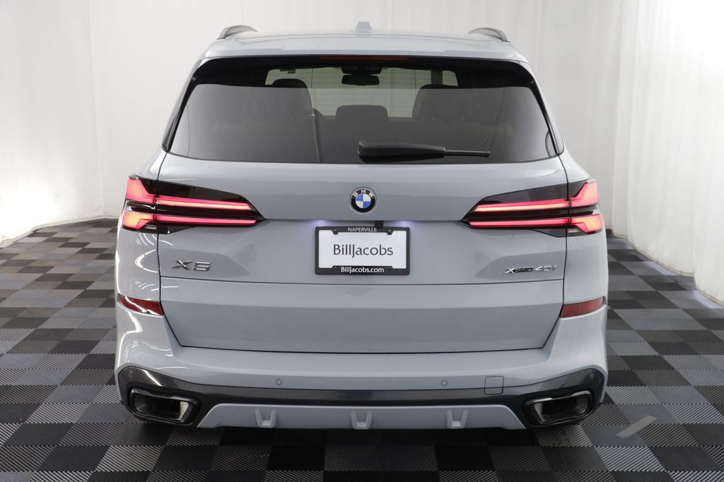 Used 2024 BMW X5 xDrive40i w/ M Sport Package AWD/4WD image 17