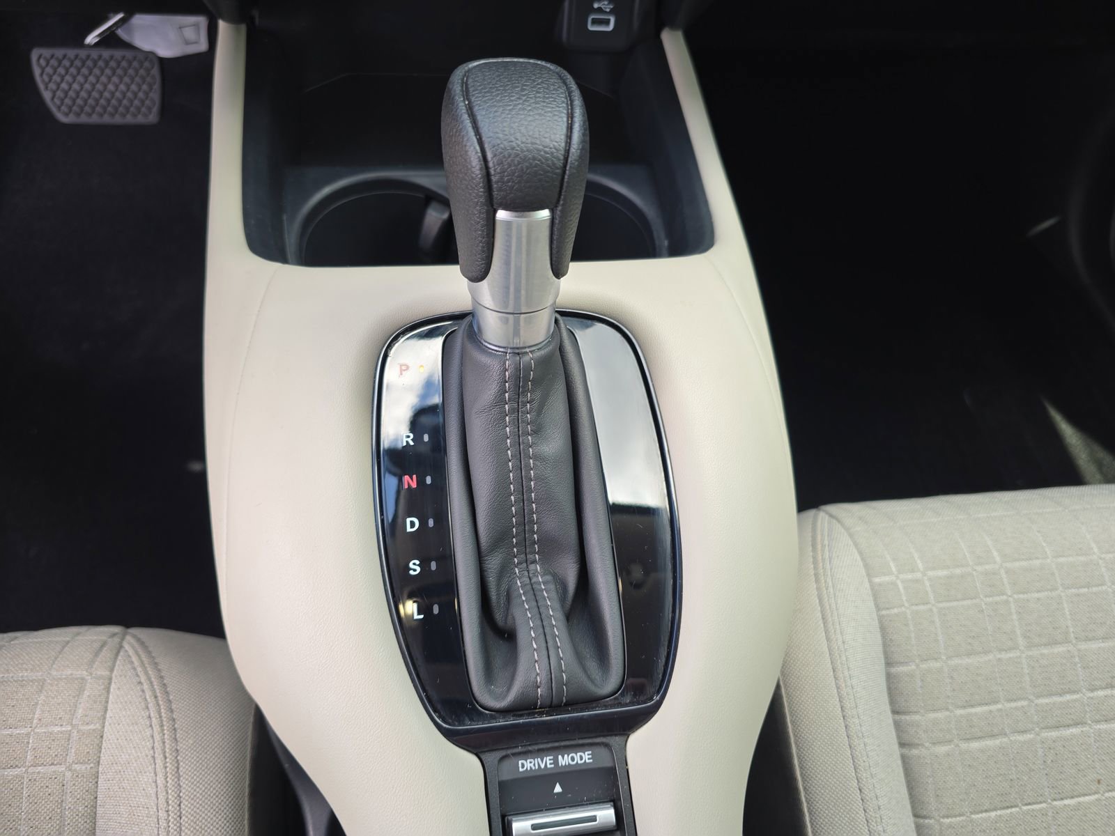 Certified 2024 Honda HR-V LX image 19
