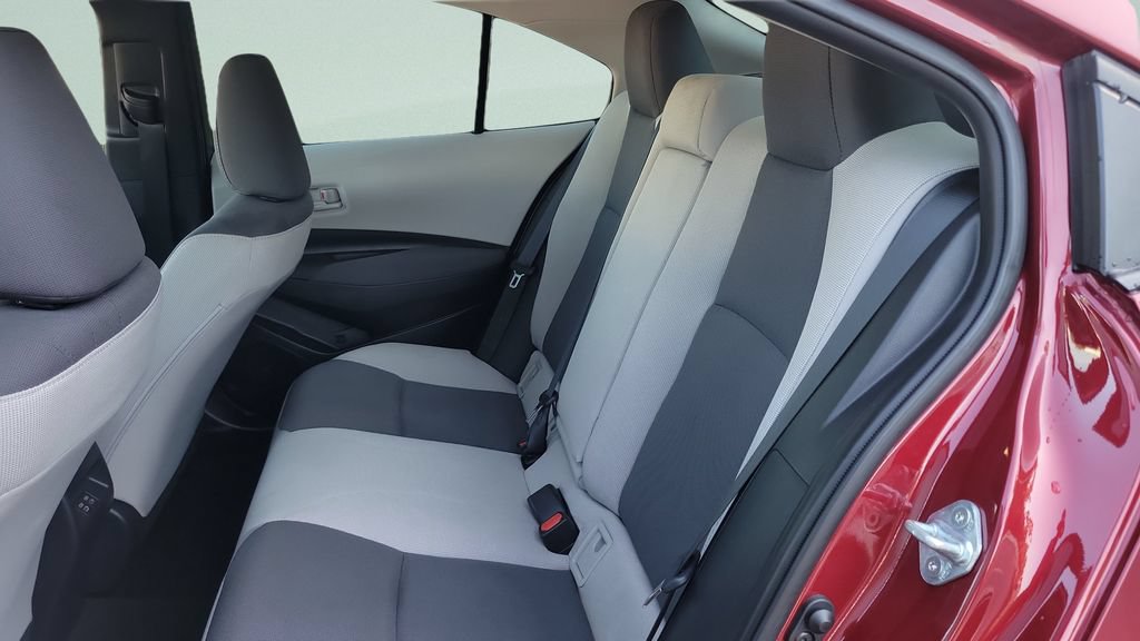 Certified 2024 Toyota Corolla LE FWD image 10