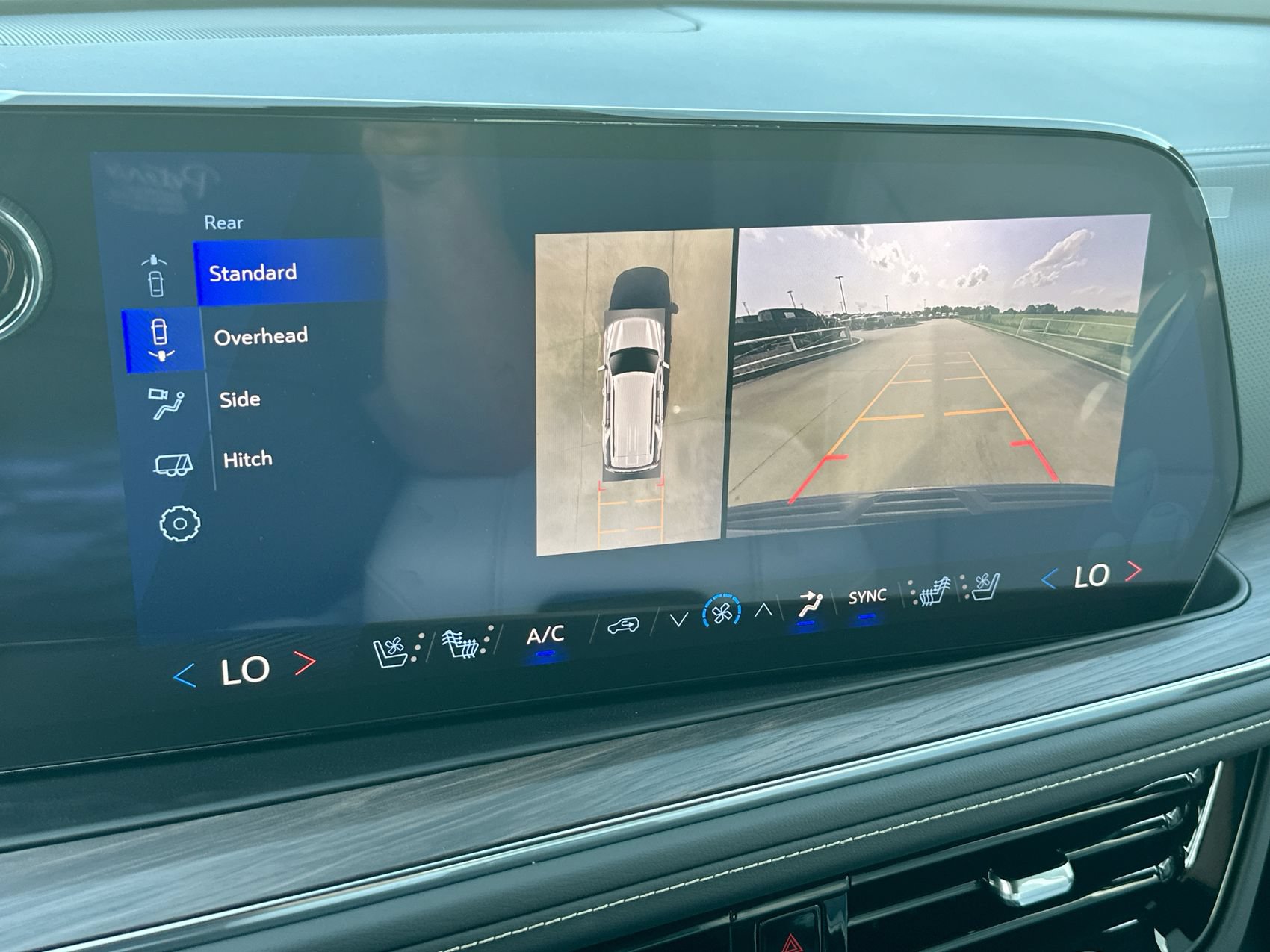 New 2026 Chevrolet Tahoe Premier AWD/4WD image 17