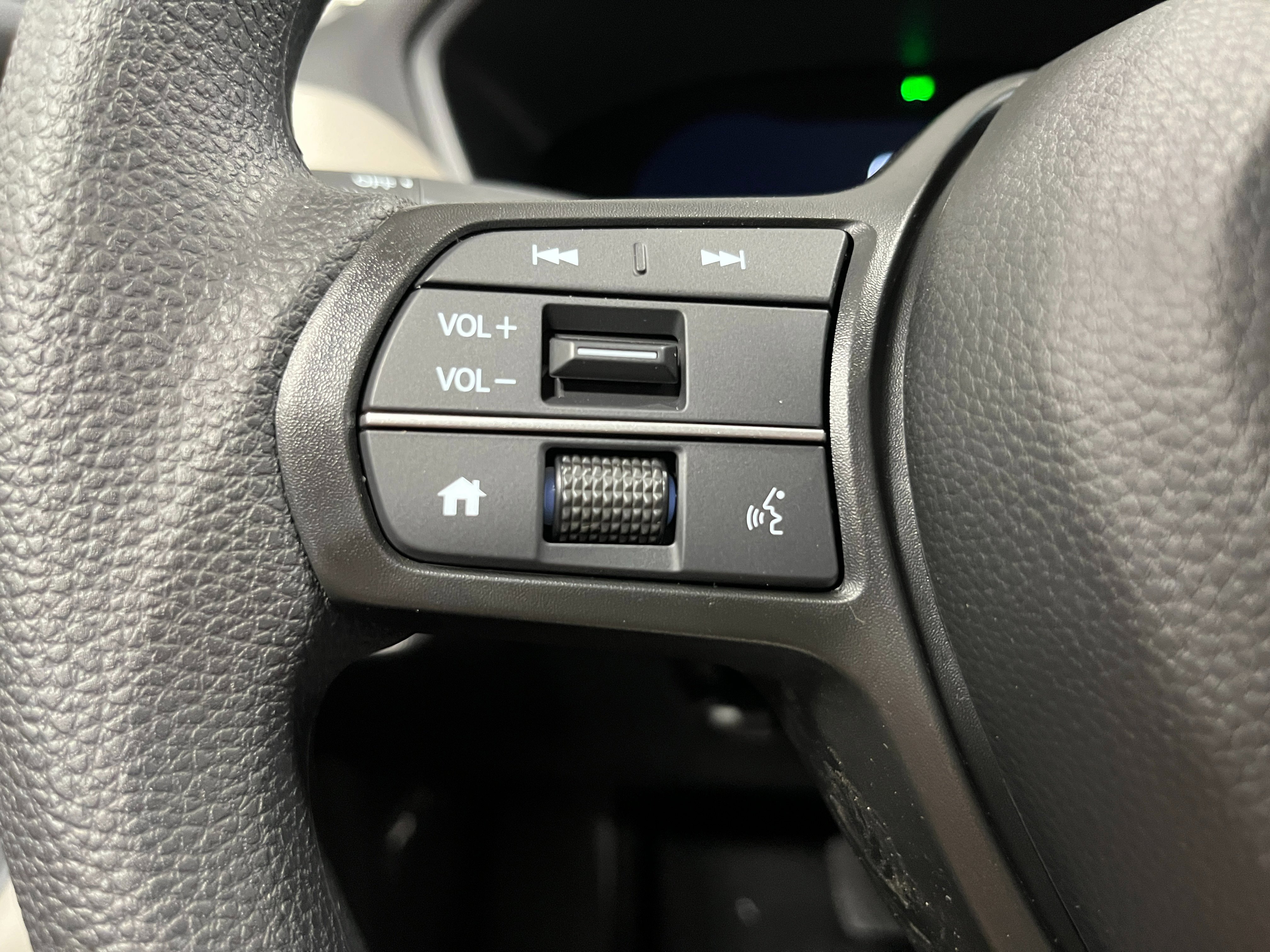 New 2027 Honda HR-V LX image 16