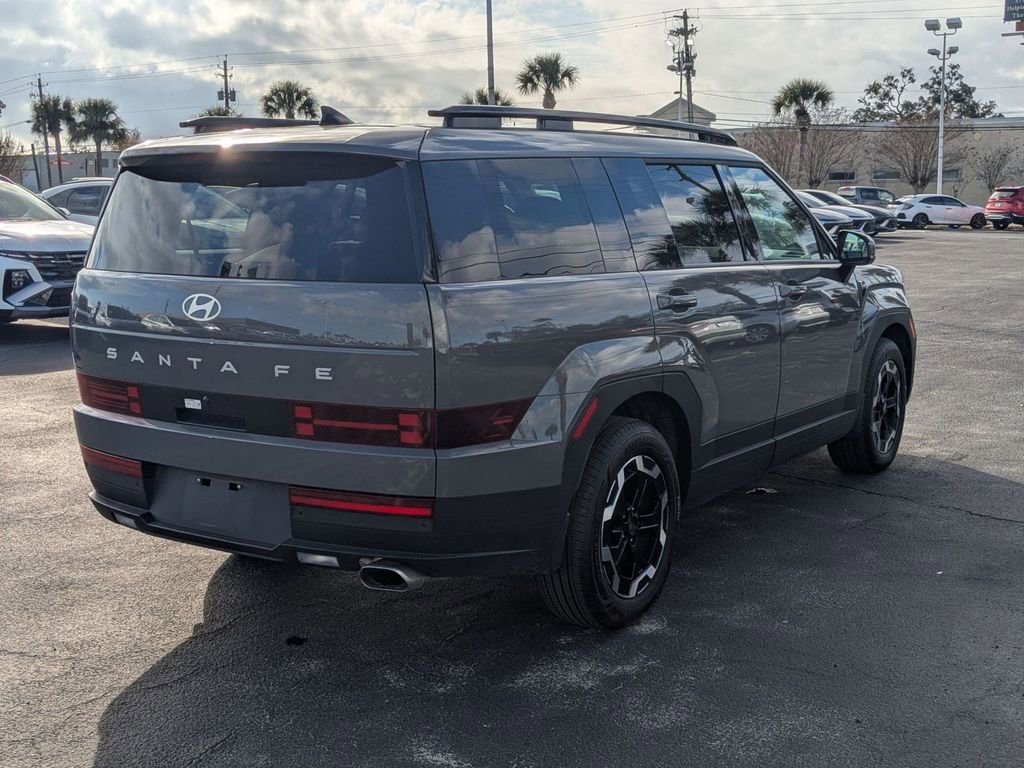 Certified 2025 Hyundai Santa Fe SEL image 5