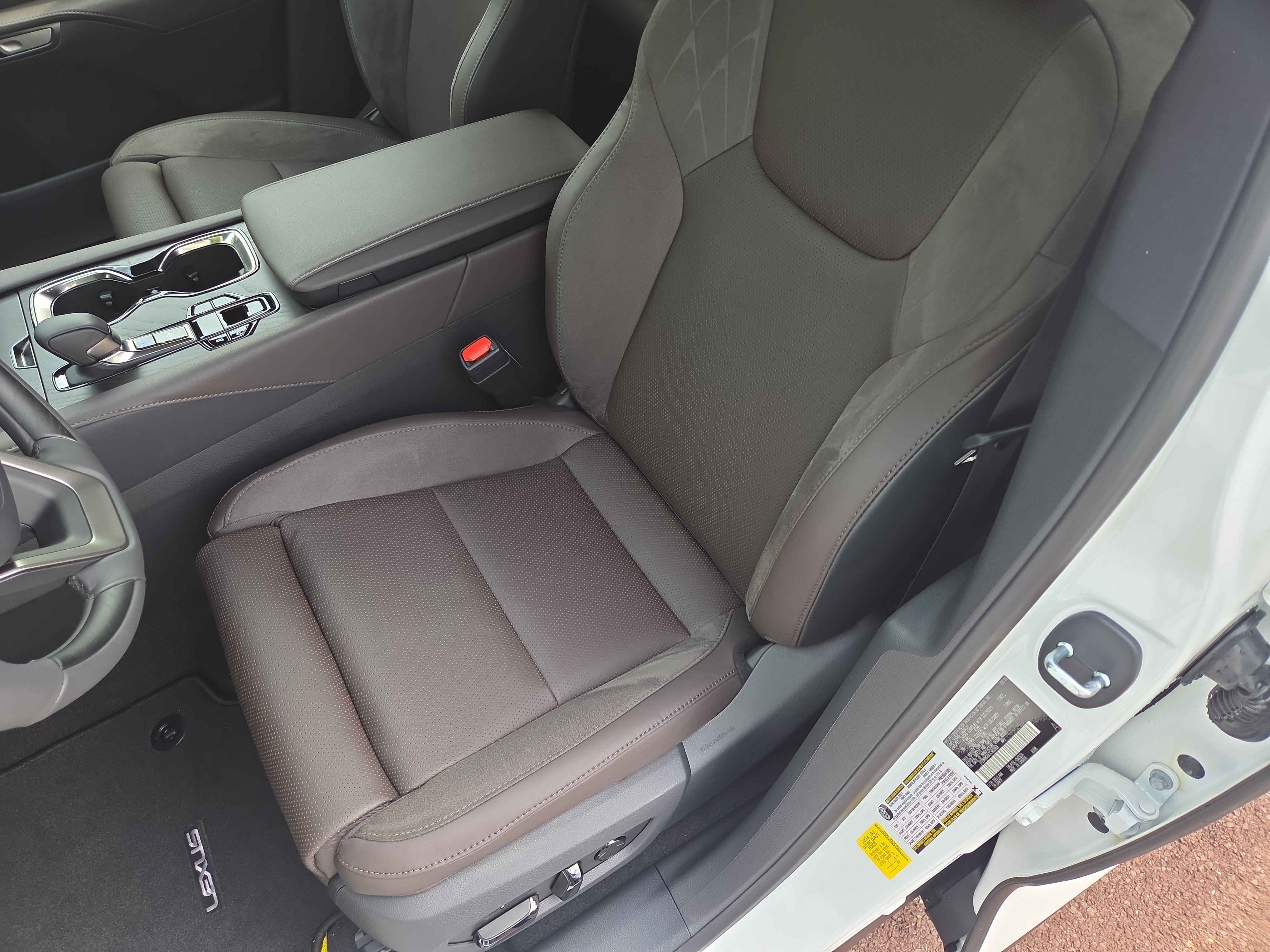 New 2026 Lexus RX 350 AWD w/ Convenience Package image 7