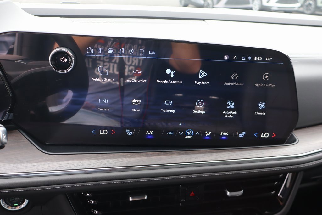 New 2025 Chevrolet Suburban LT w/ Advanced Technology Package image 9