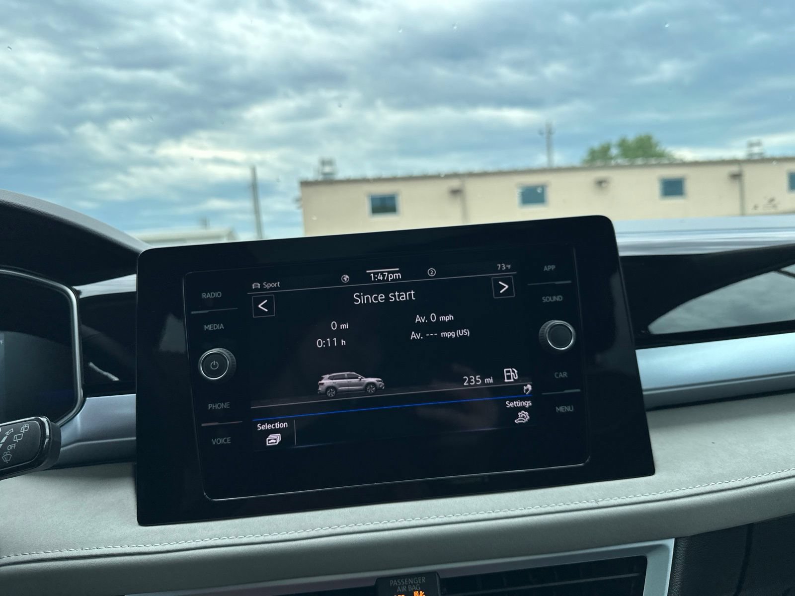 Certified 2025 Volkswagen Taos SE AWD/4WD image 57