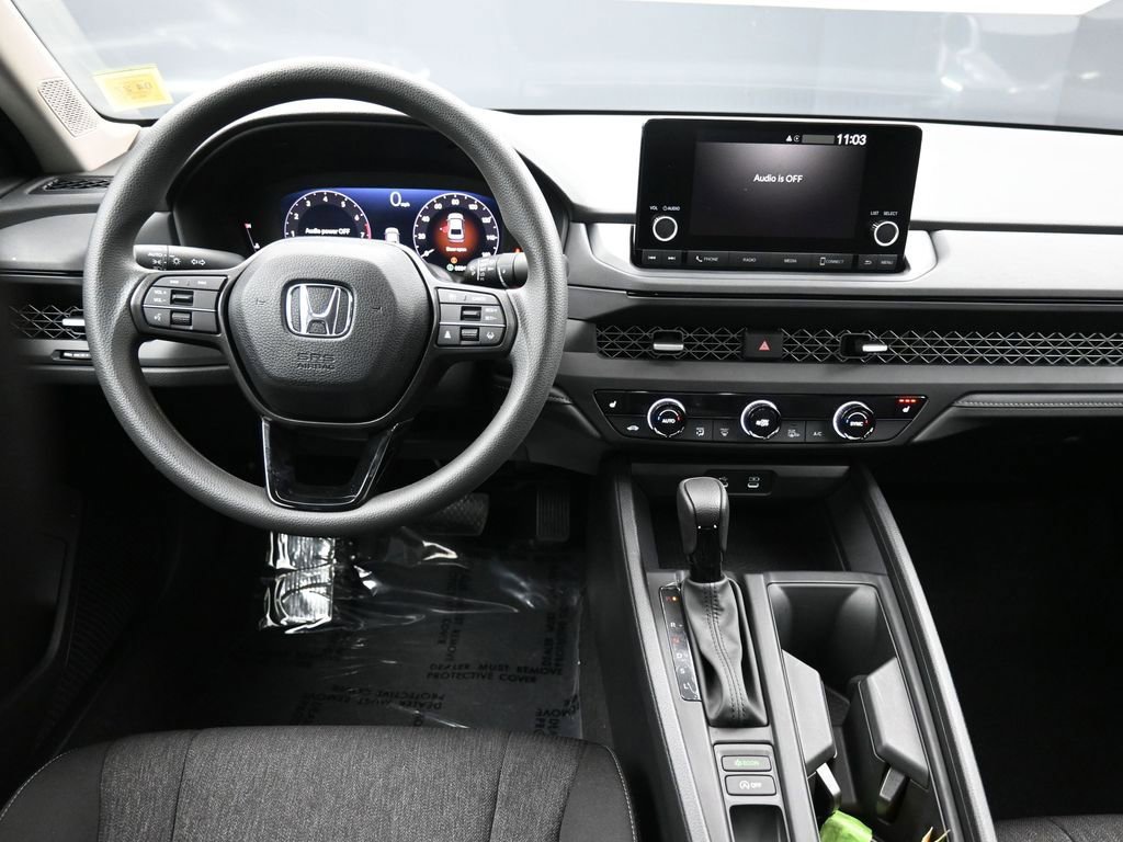 Used 2025 Honda Accord SE image 20