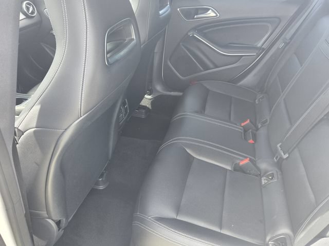 Used 2018 Mercedes-Benz CLA 250 image 12