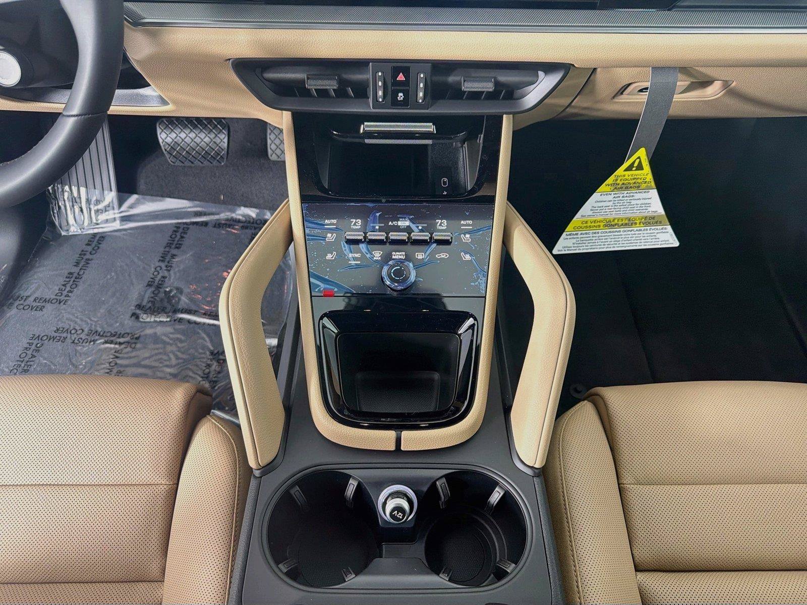 Certified 2026 Porsche Cayenne AWD/4WD image 20