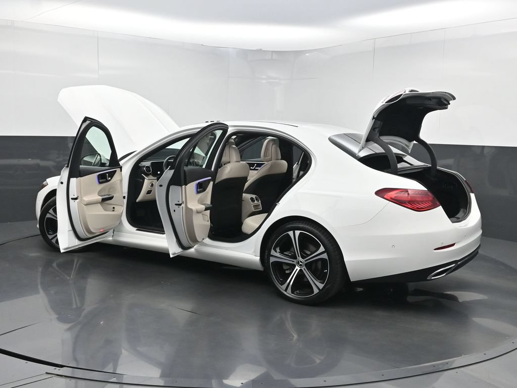 Used 2024 Mercedes-Benz C 300 Sedan image 37