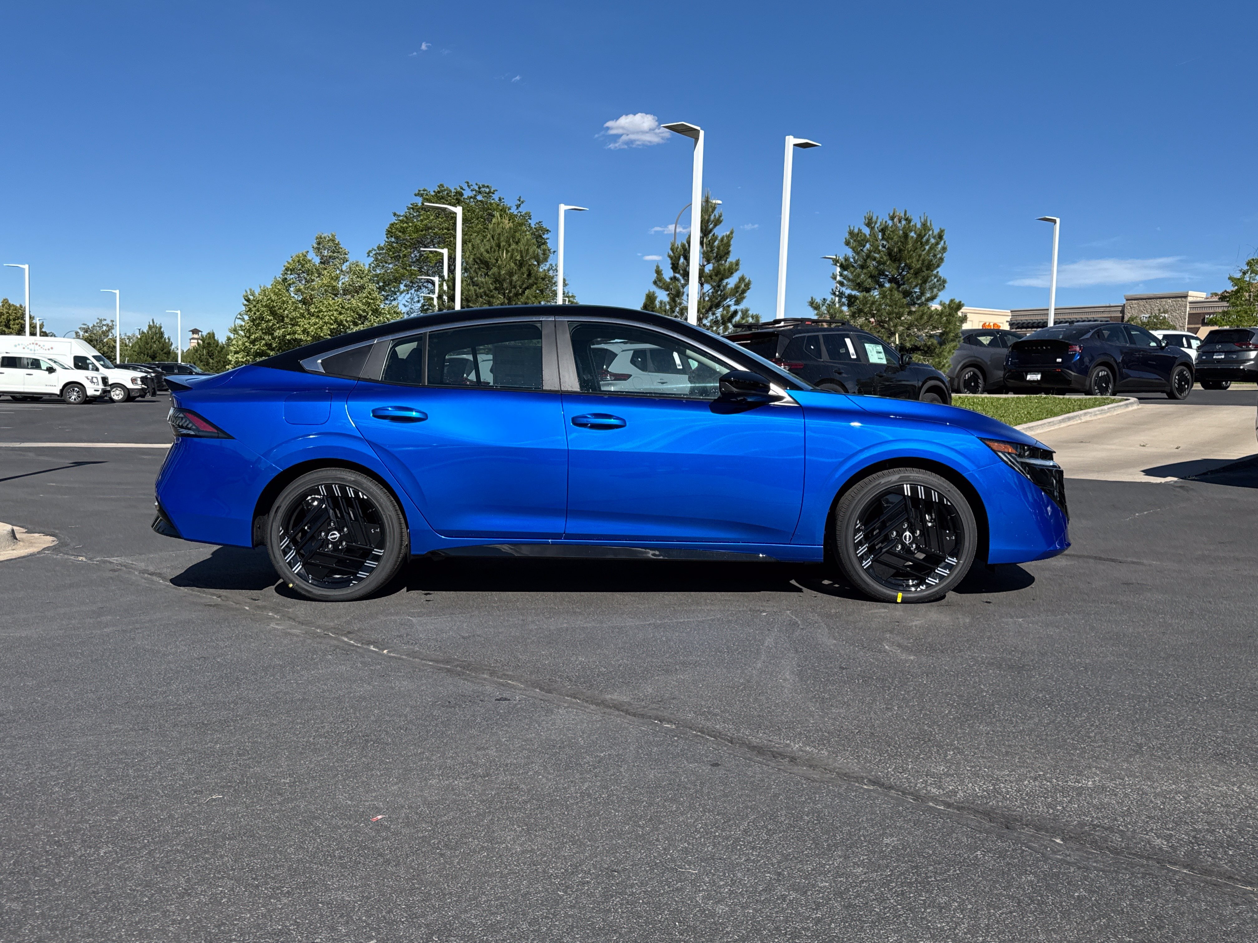 New 2026 Nissan Sentra SR w/ SR Premium Package FWD image 2