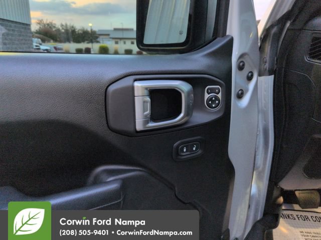 Used 2024 Jeep Wrangler Unlimited Sport AWD/4WD image 11