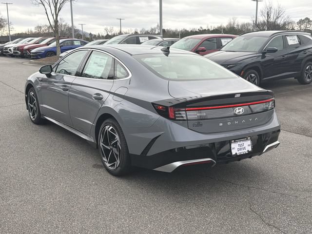 New 2026 Hyundai Sonata SEL FWD image 6