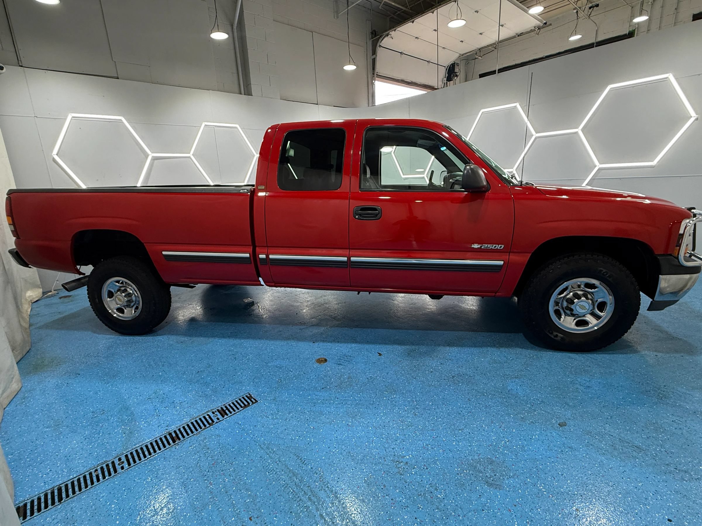 Used 1999 Chevrolet Silverado 2500 2WD Extended Cab w/ Exterior Appearance Pkg image 6