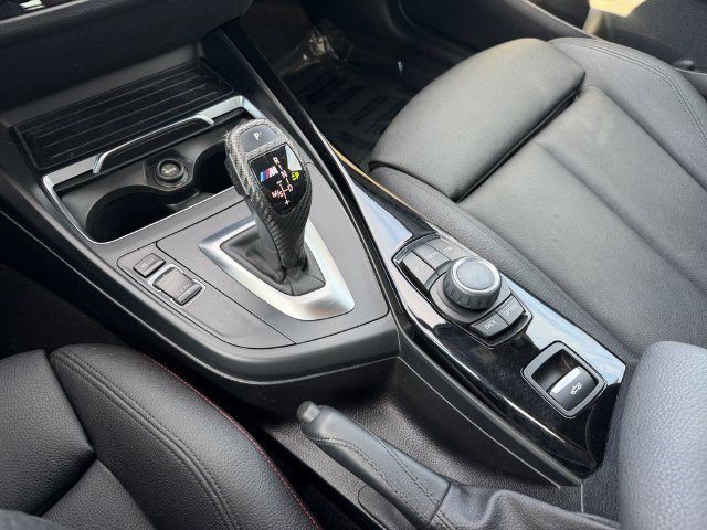 Used 2018 BMW 230i Convertible RWD image 25