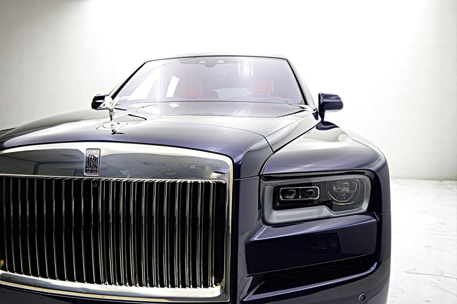 Used 2025 Rolls-Royce Cullinan image 7