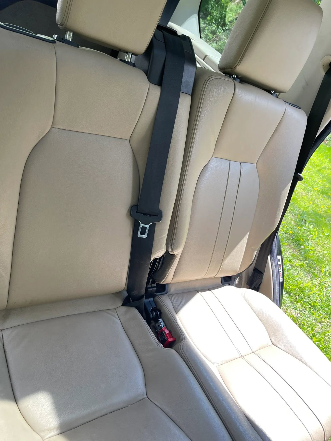 Used 2011 Land Rover LR4 HSE AWD/4WD image 18