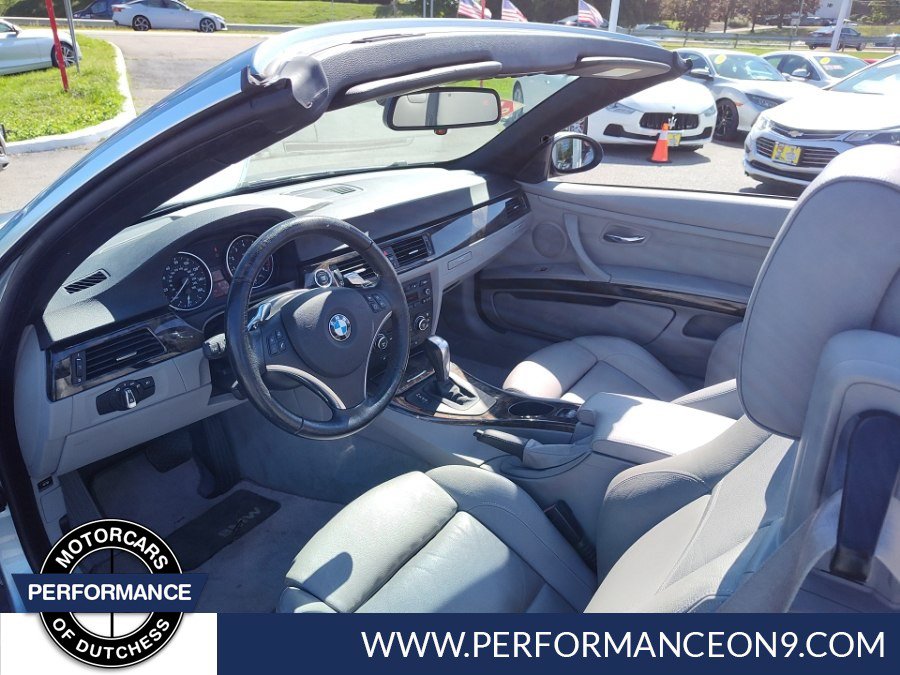 Used 2009 BMW 335i Convertible RWD image 9