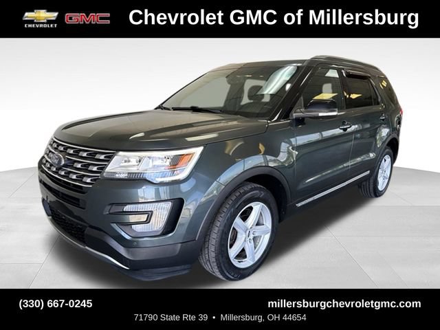 Used 2016 Ford Explorer XLT w/ Equipment Group 202A AWD/4WD image 4