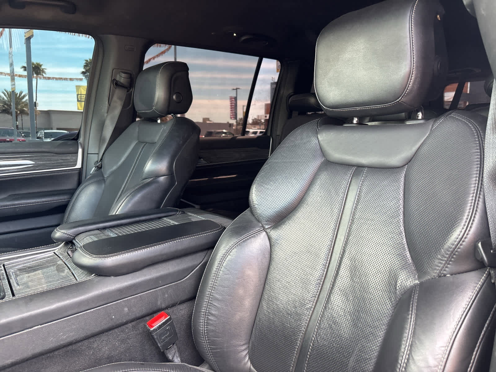 Used 2022 Jeep Wagoneer Series II image 20