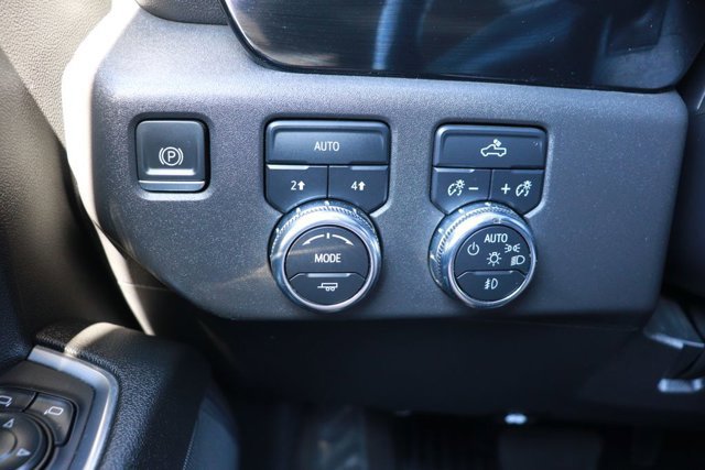 Used 2023 GMC Sierra 1500 Elevation image 24