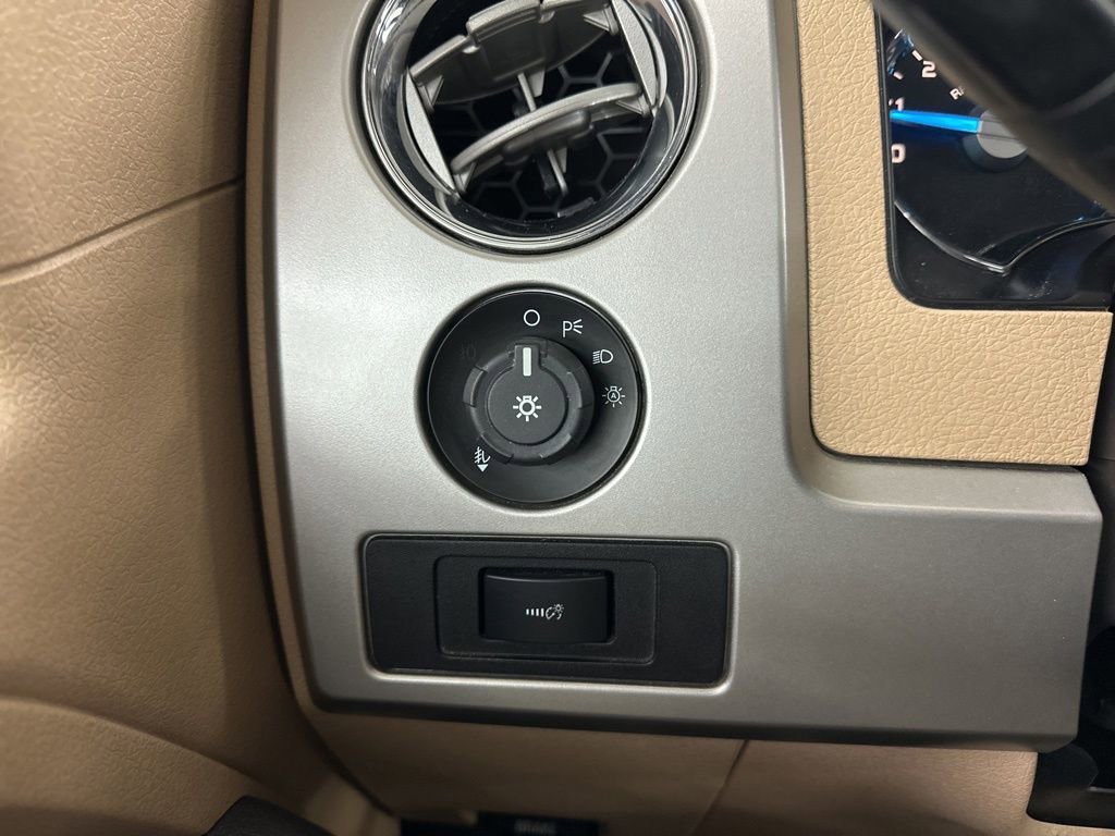Used 2013 Ford F150 Lariat w/ Luxury Equipment Group image 42