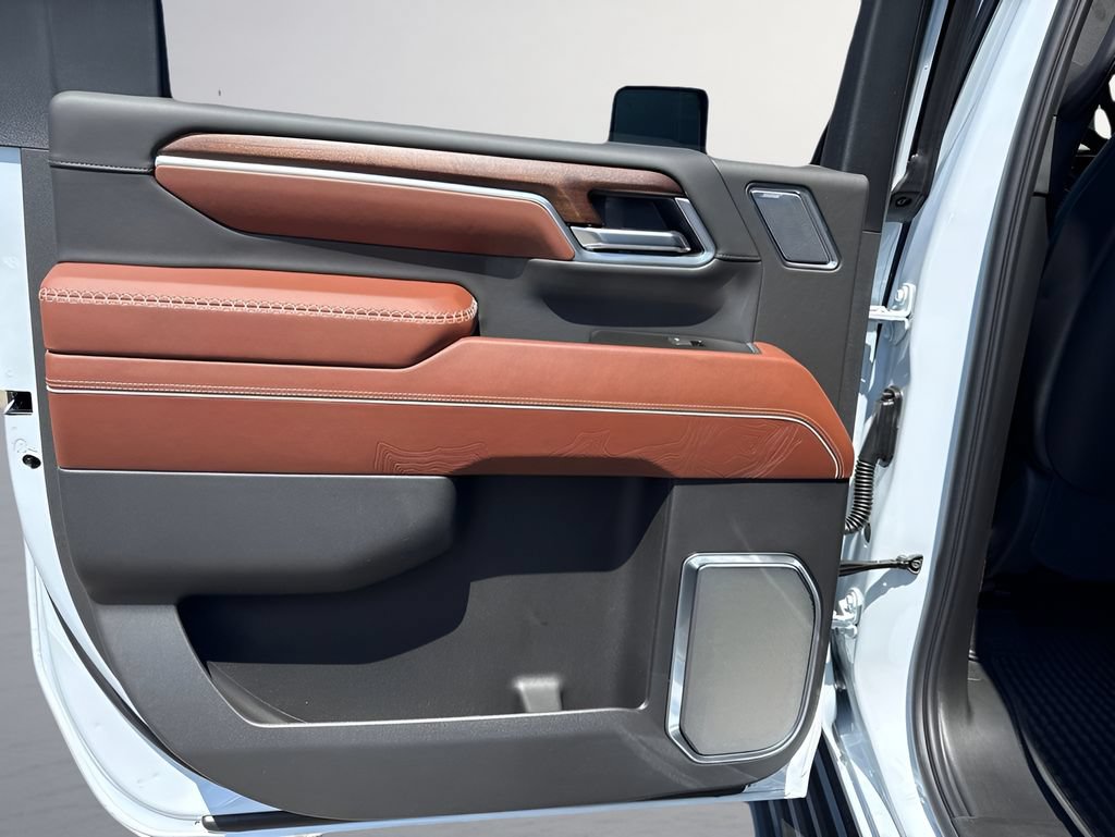 New 2026 GMC Sierra 2500 Denali Ultimate AWD/4WD image 30