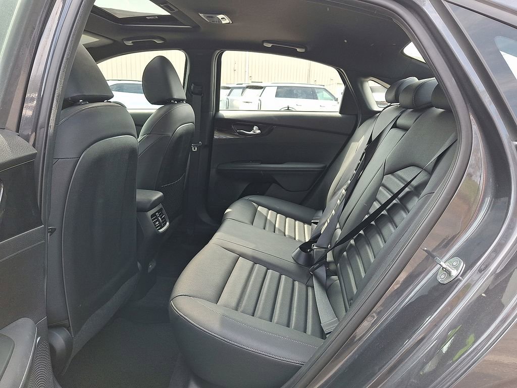 Certified 2023 Kia Forte GT-Line w/ GT-Line Premium Package image 12