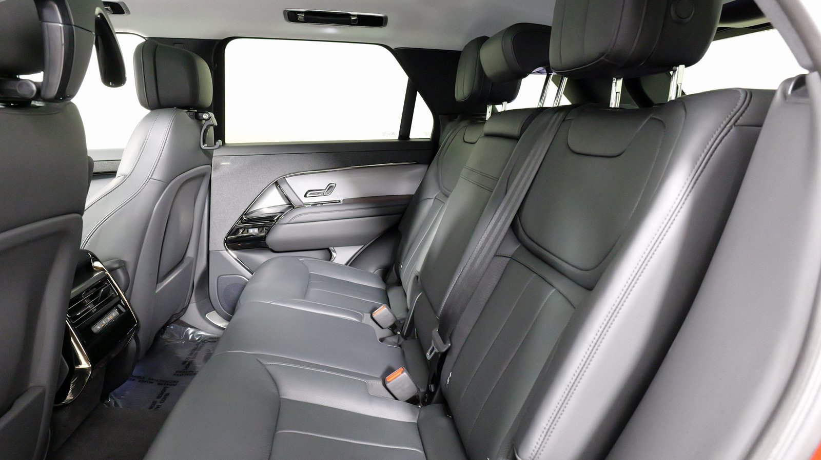 Used 2023 Land Rover Range Rover Sport SE AWD/4WD image 38