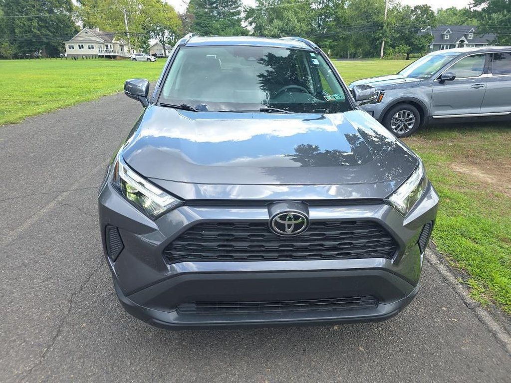 Used 2025 Toyota RAV4 XLE w/ Convenience Package AWD/4WD image 2