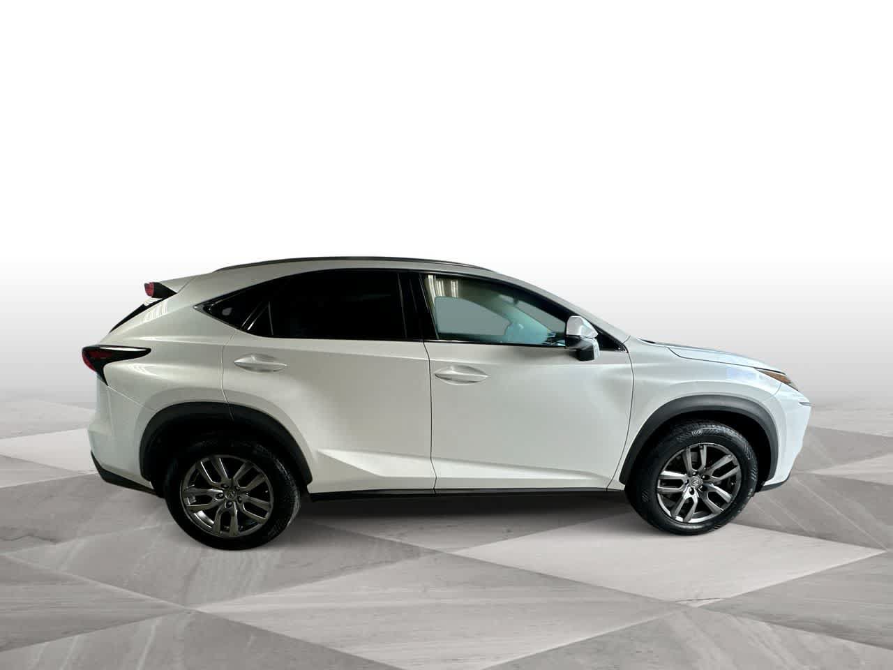 Used 2015 Lexus NX 200t FWD w/ Luxury Package image 9