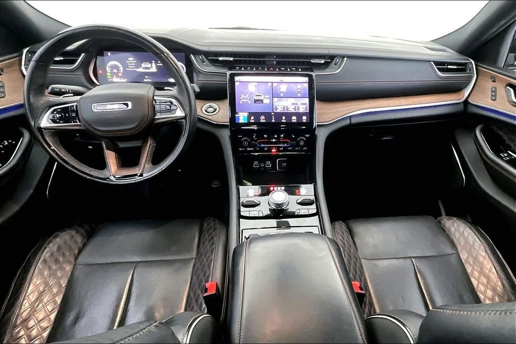 Used 2021 Jeep Grand Cherokee L Summit w/ Luxury Tech Group V image 20