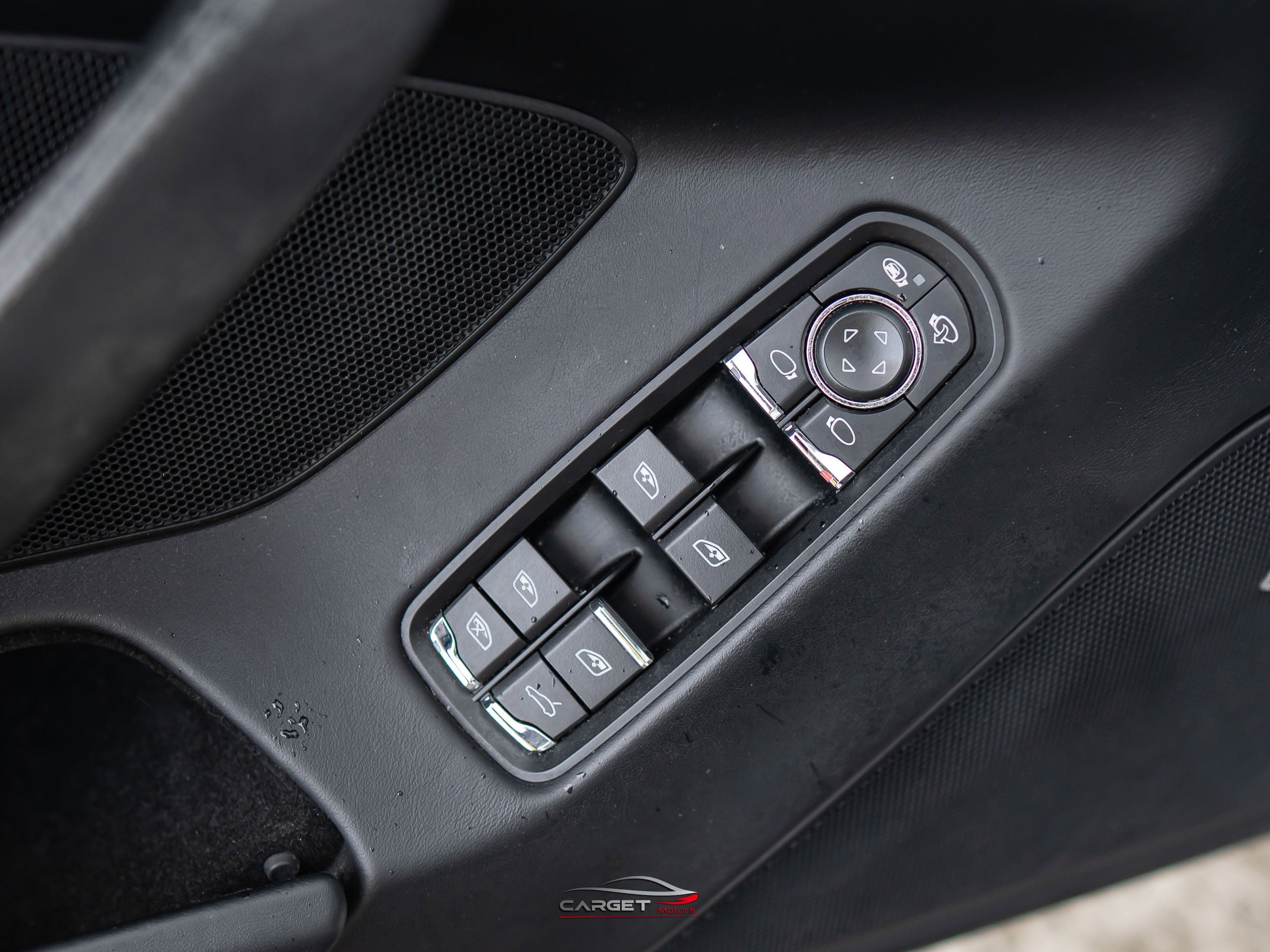 Used 2014 Porsche Panamera Turbo AWD/4WD image 40