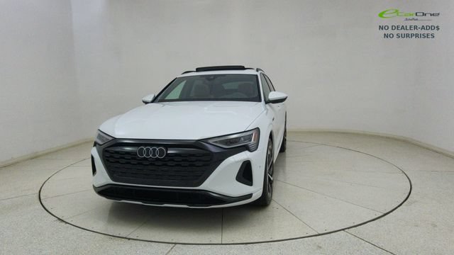 Used 2024 Audi Q8 e-tron Prestige w/ Prestige Package AWD/4WD image 68