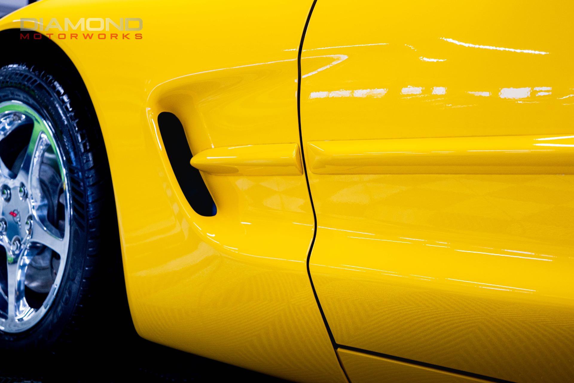 Used 2003 Chevrolet Corvette Coupe w/ Preferred Equipment Group image 31