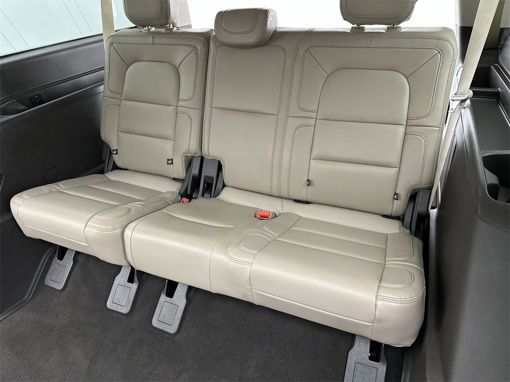 Used 2024 Lincoln Navigator L Reserve image 24