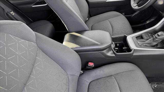 Used 2024 Toyota RAV4 XLE image 19