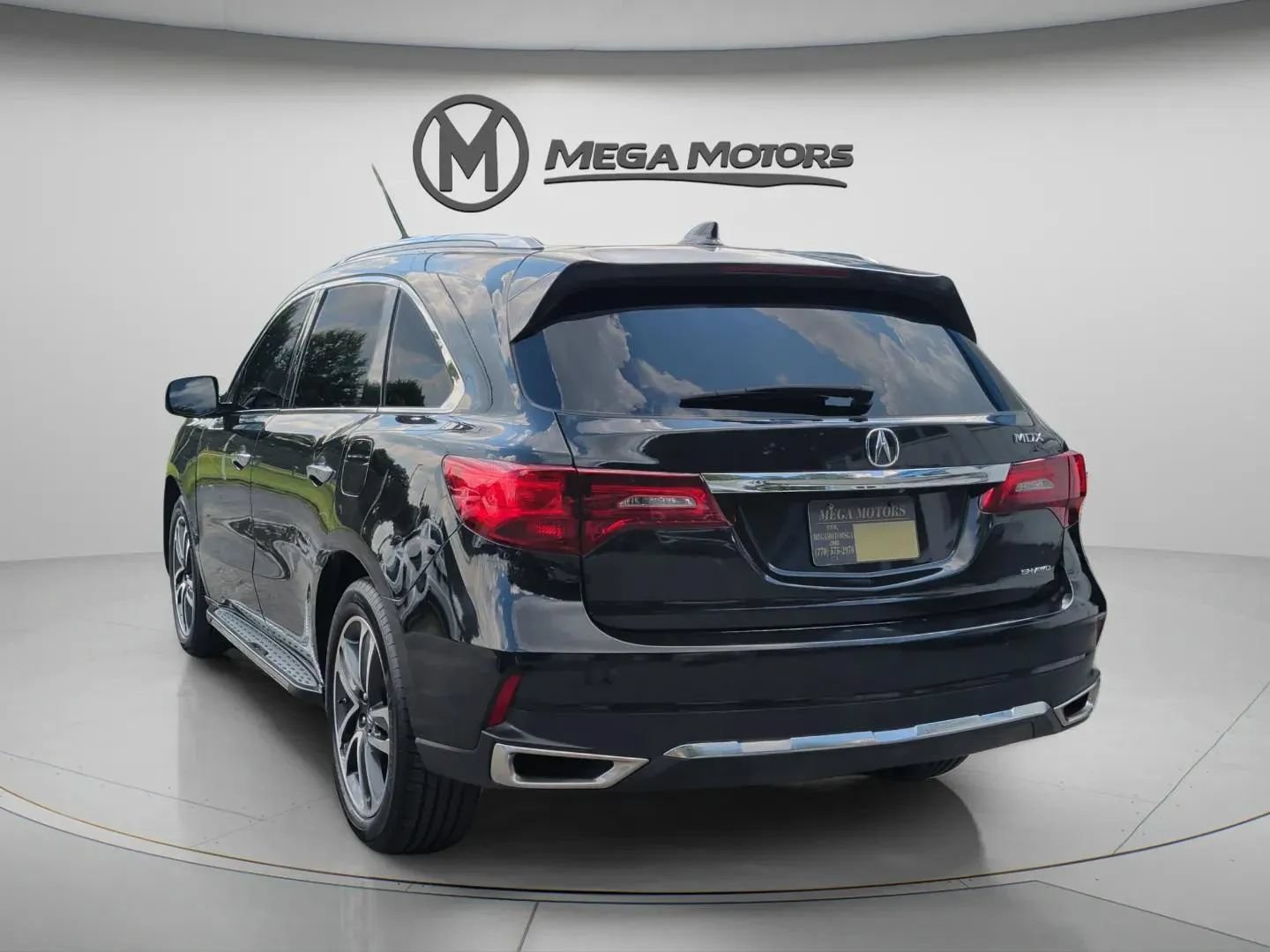 Used 2017 Acura MDX w/ Advance Package AWD/4WD image 5