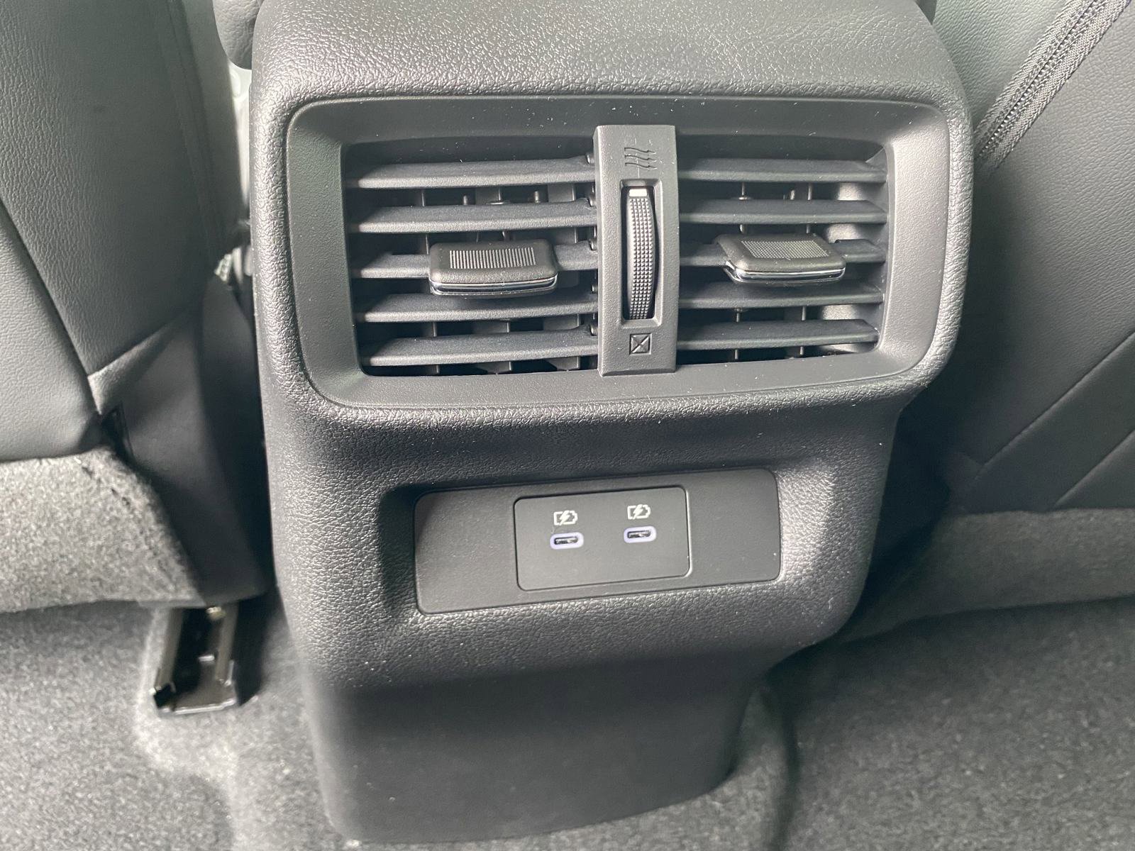 New 2025 Nissan Murano SL image 14