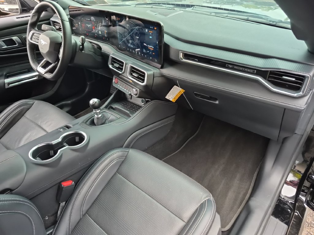 Used 2024 Ford Mustang GT Premium RWD image 41